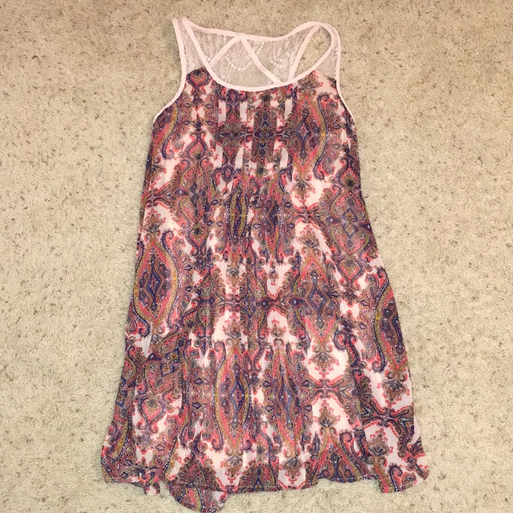 Cute dress!